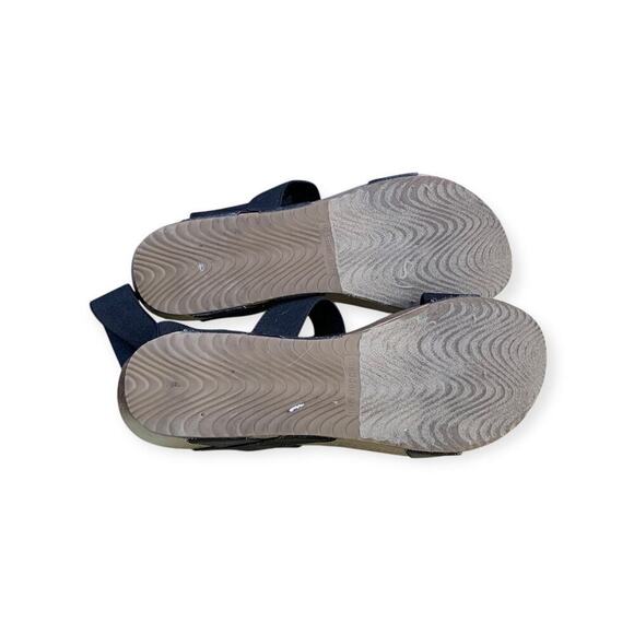 Madden Girl Zoeyy Black Elastic Strap Chunky Wedge Platform Sandals - Size 10M - Picture 6 of 7